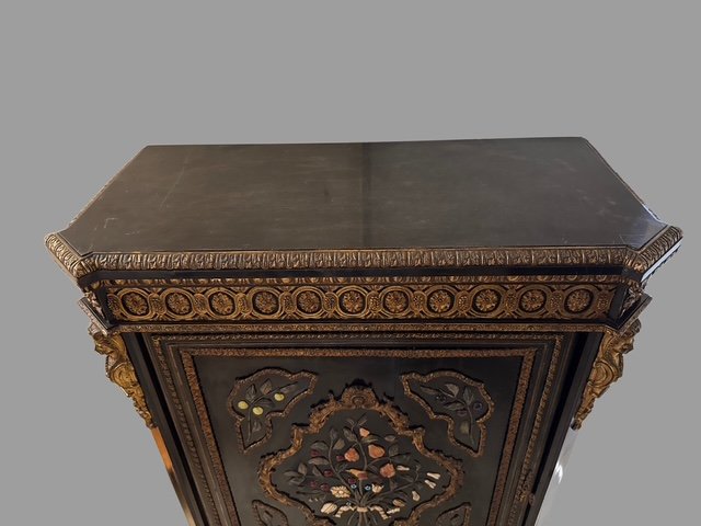 Credenza in pietre dure -photo-7