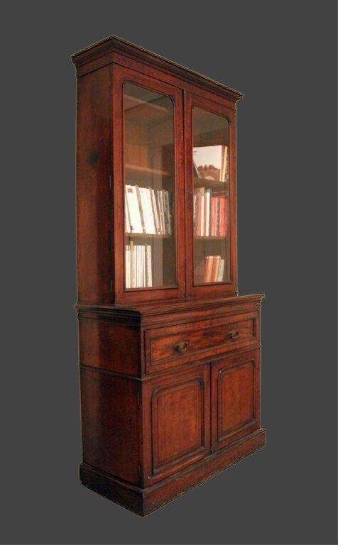 Bookcase con ribalta -photo-1