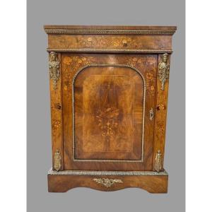Credenza intarsiata