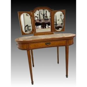 Toletta in legno chiaro