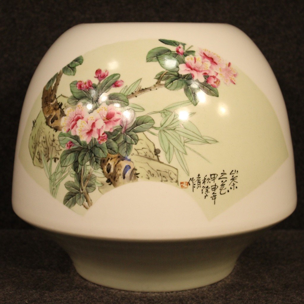 Vaso cinese in ceramica dipinta con decori floreali-photo-2