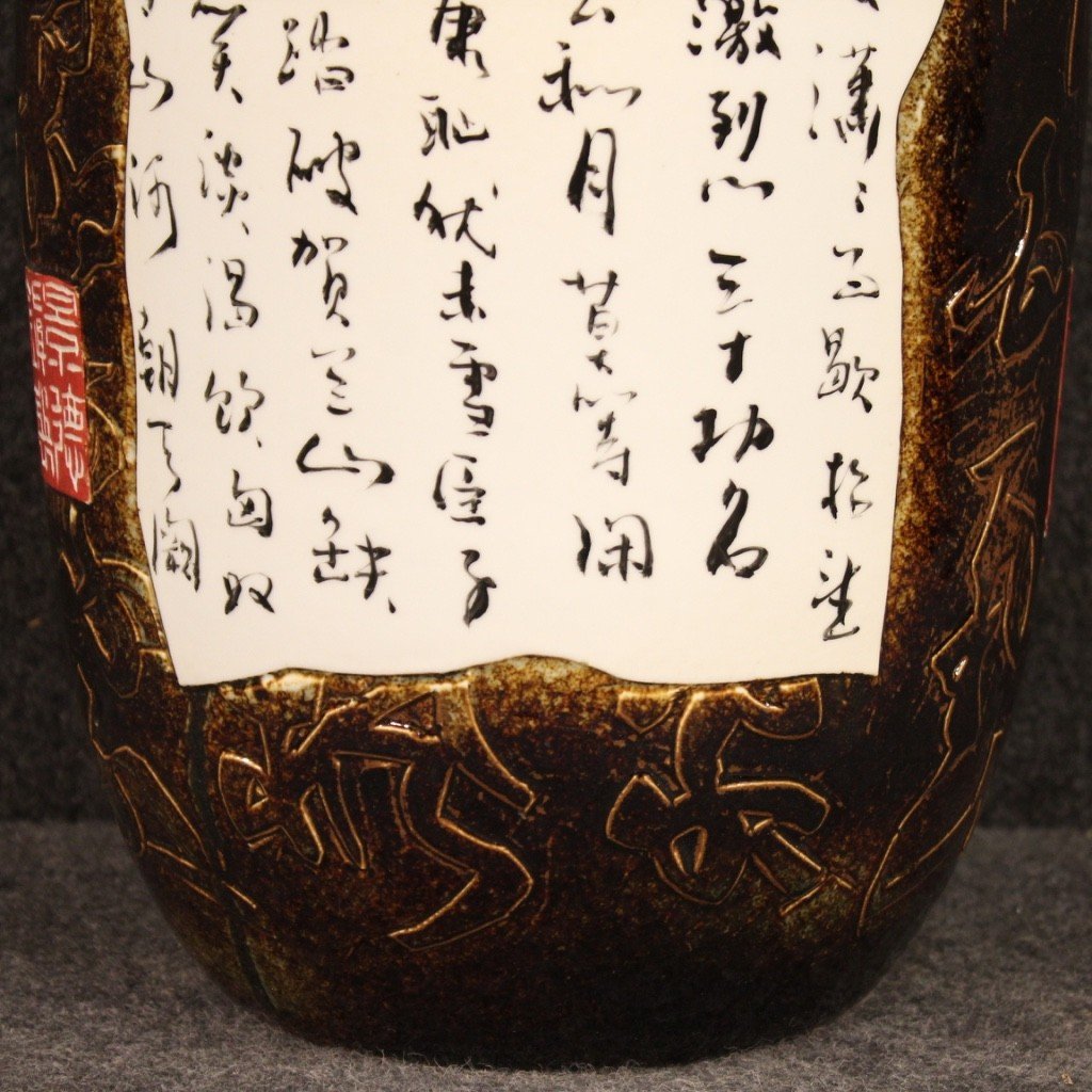 Vaso cinese in ceramica dipinta con guerriero a cavallo-photo-3