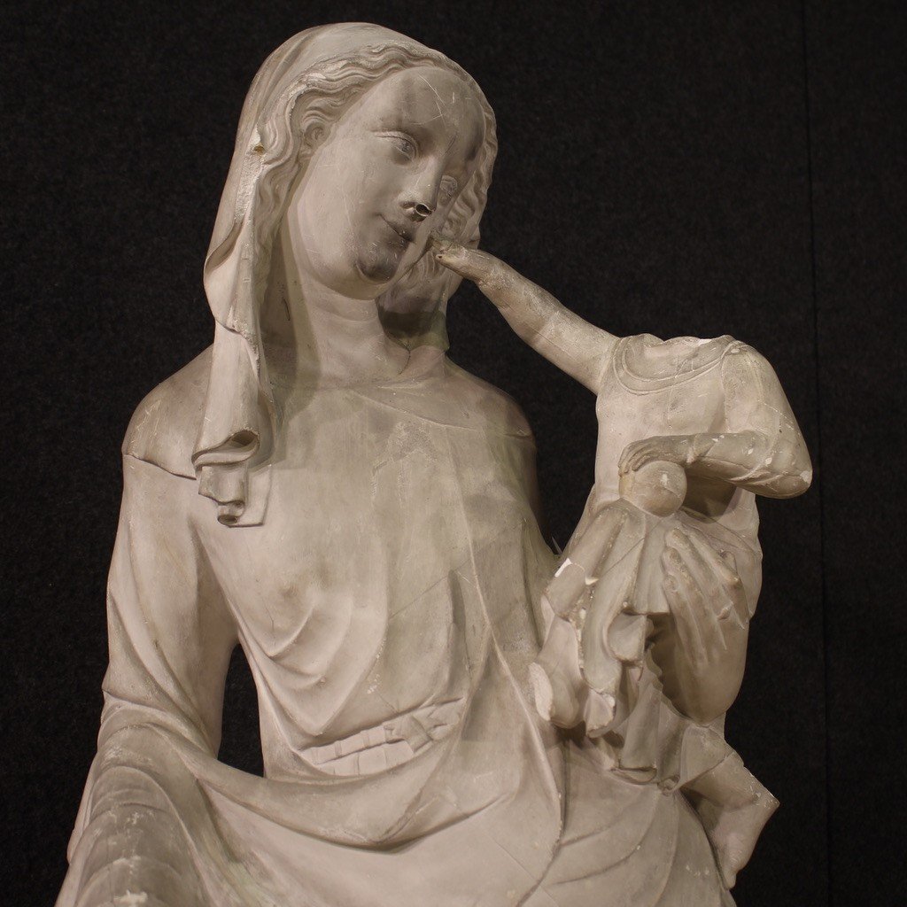 Madonna col bambino, grande scultura in gesso del XX secolo-photo-4