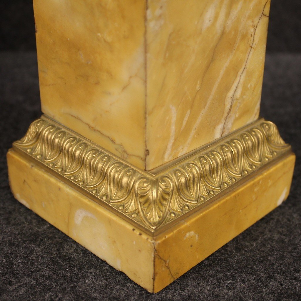 Coppia di alzate in bronzo dorato e marmo giallo del XX secolo-photo-6