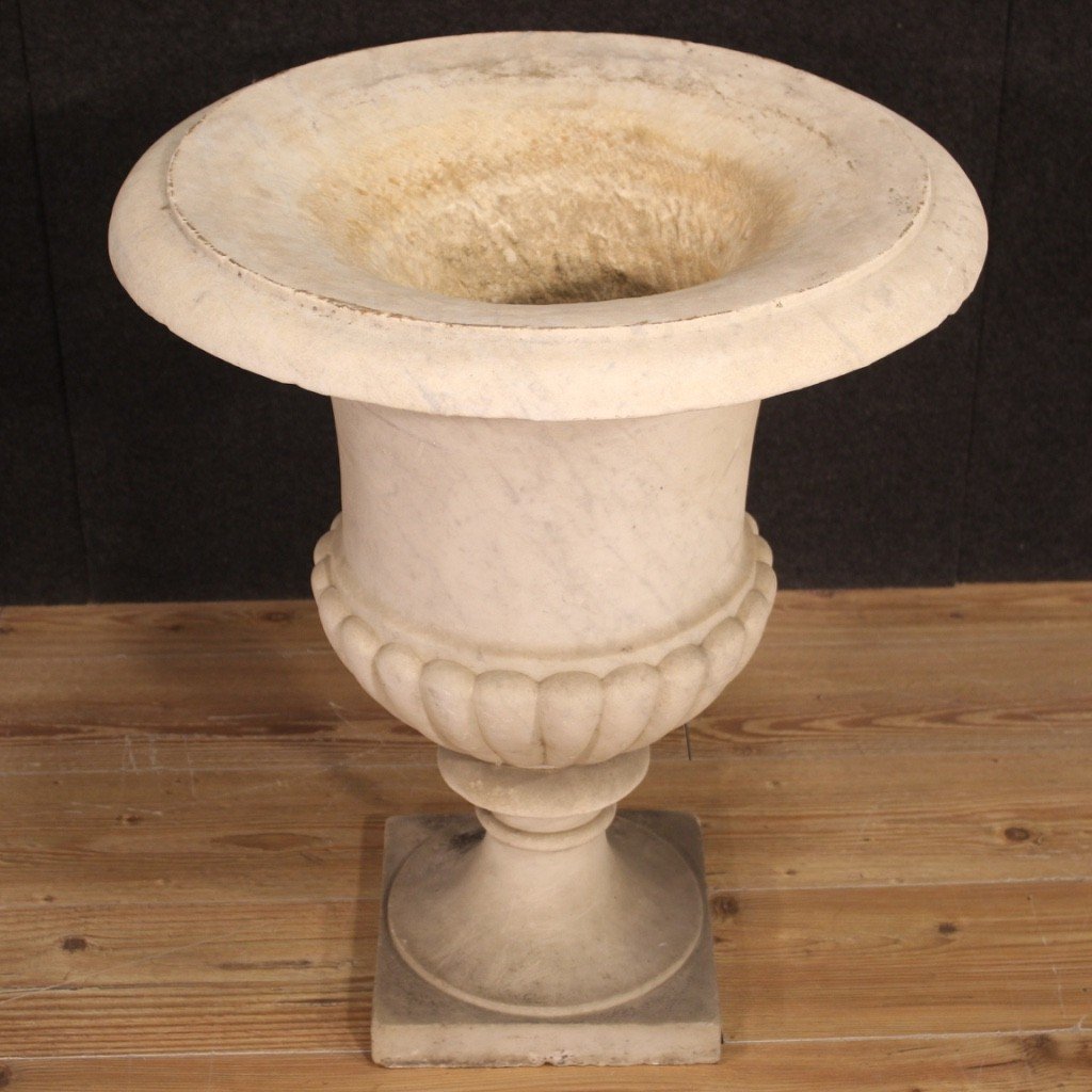 Antico vaso mediceo in marmo del XIX secolo-photo-1