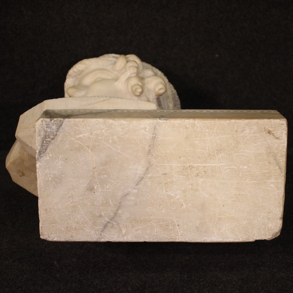 Scultura in marmo firmata del XX secolo-photo-2
