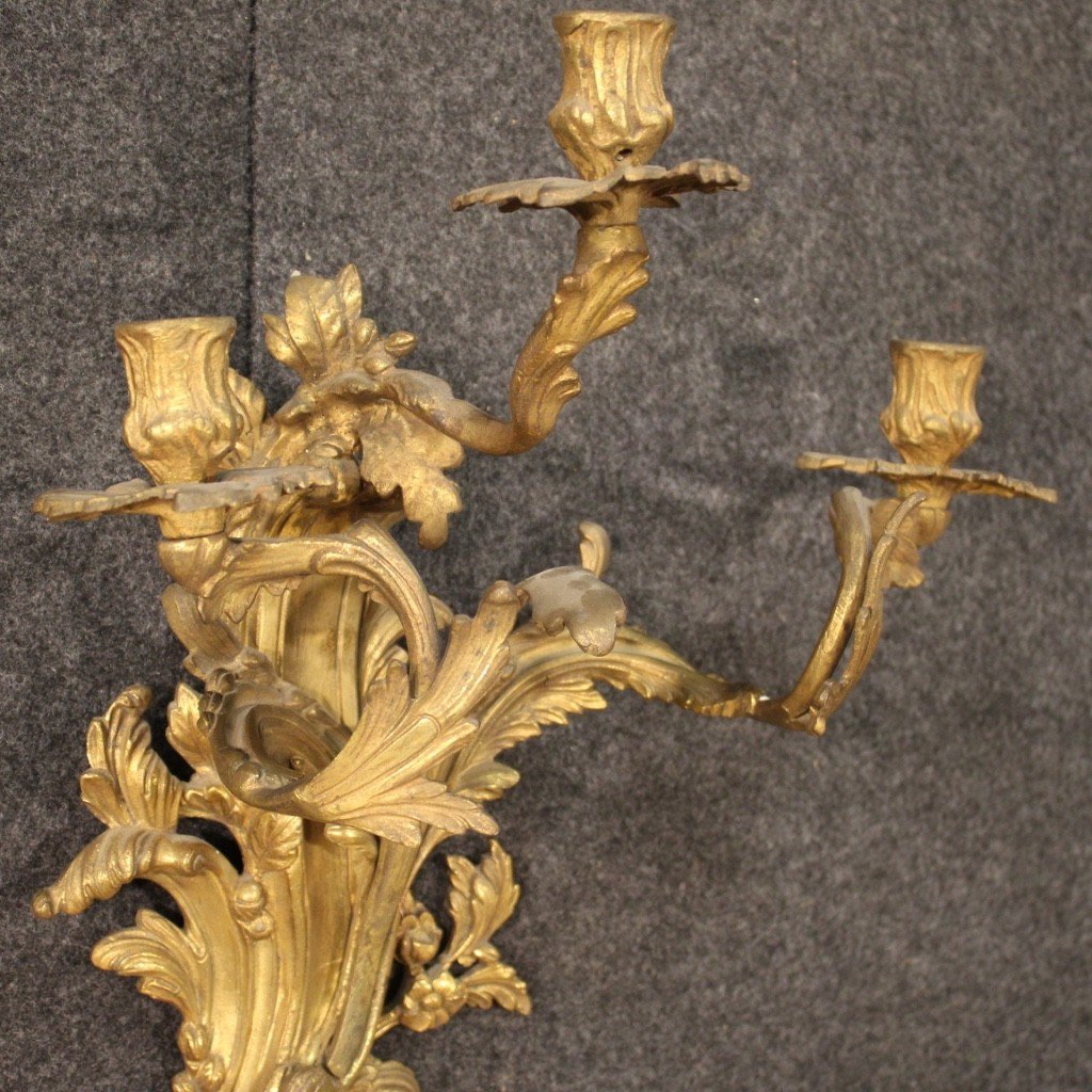 Coppia di applique in bronzo dorato in stile Luigi XV-photo-3