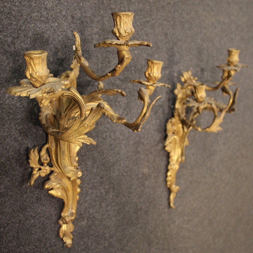Coppia di applique in bronzo dorato in stile Luigi XV-photo-5