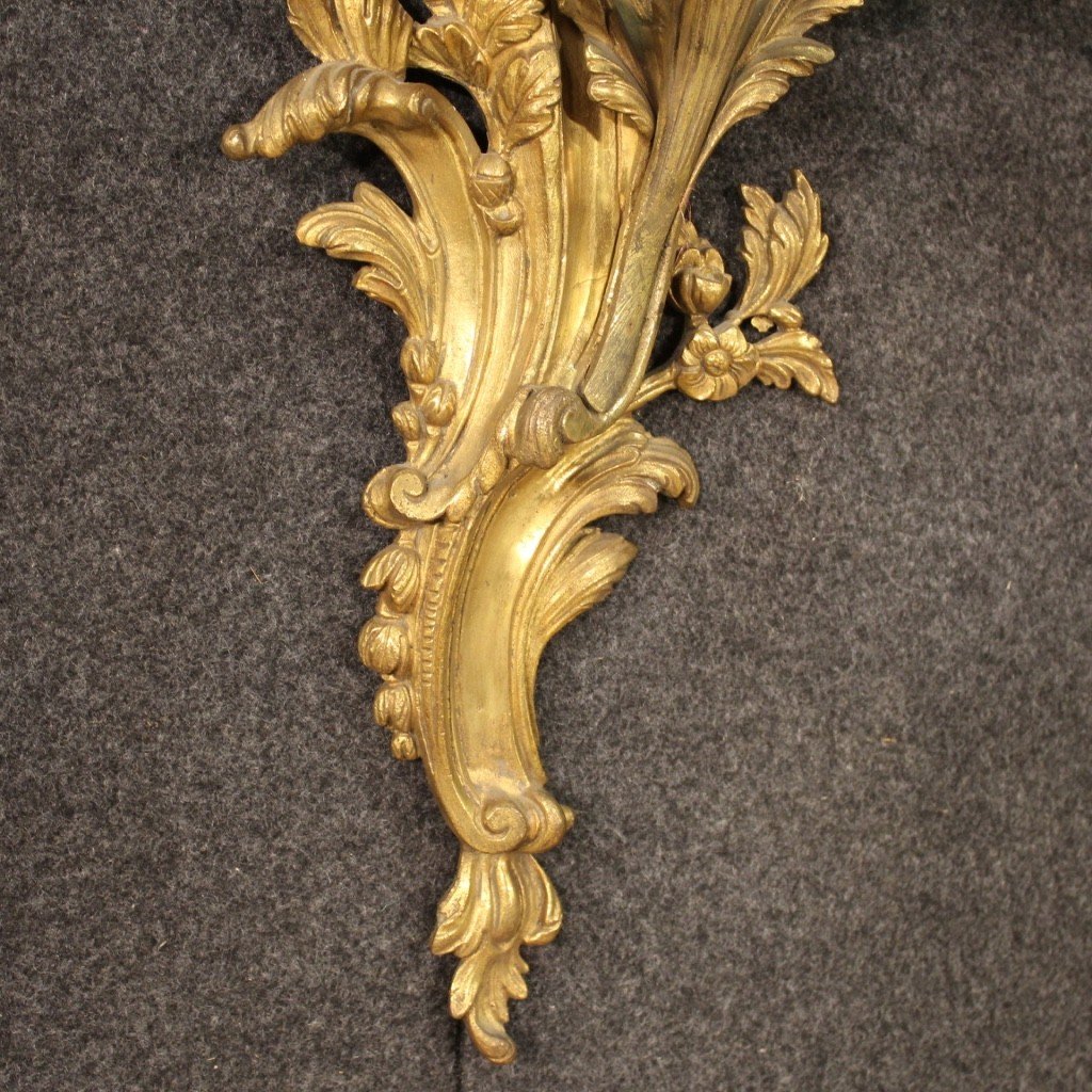 Coppia di applique in bronzo dorato in stile Luigi XV-photo-8