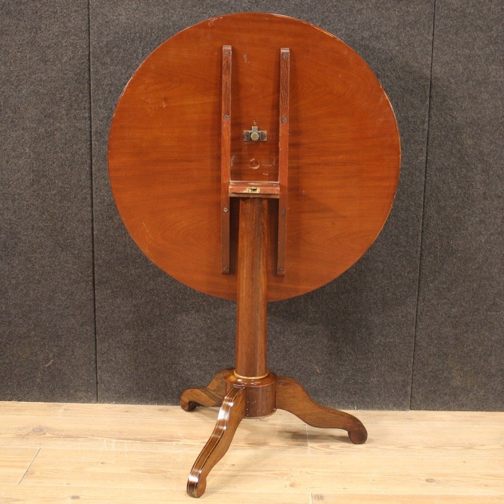 Tavolino inglese in legno intarsiato del XX secolo-photo-6
