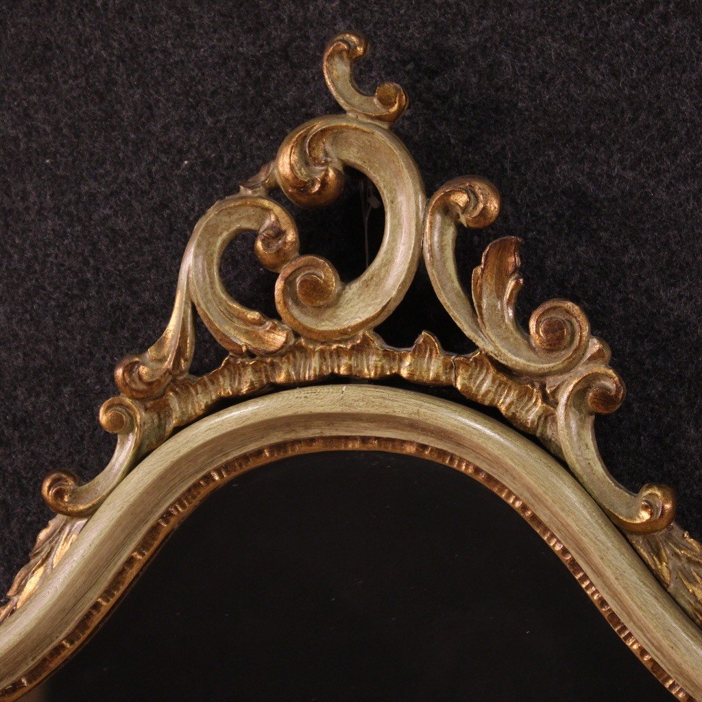 Piccola specchiera laccata in stile veneziano anni 80'-photo-1