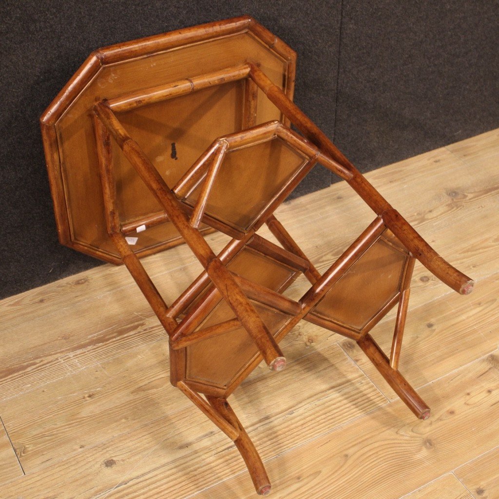Tavolino di design spagnolo in legno di bambù anni 70-photo-1