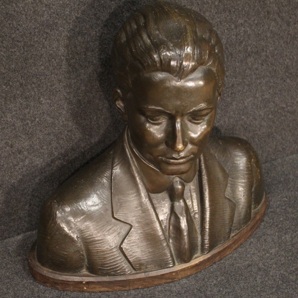Scultura mezzo busto in bronzo del XX secolo-photo-7