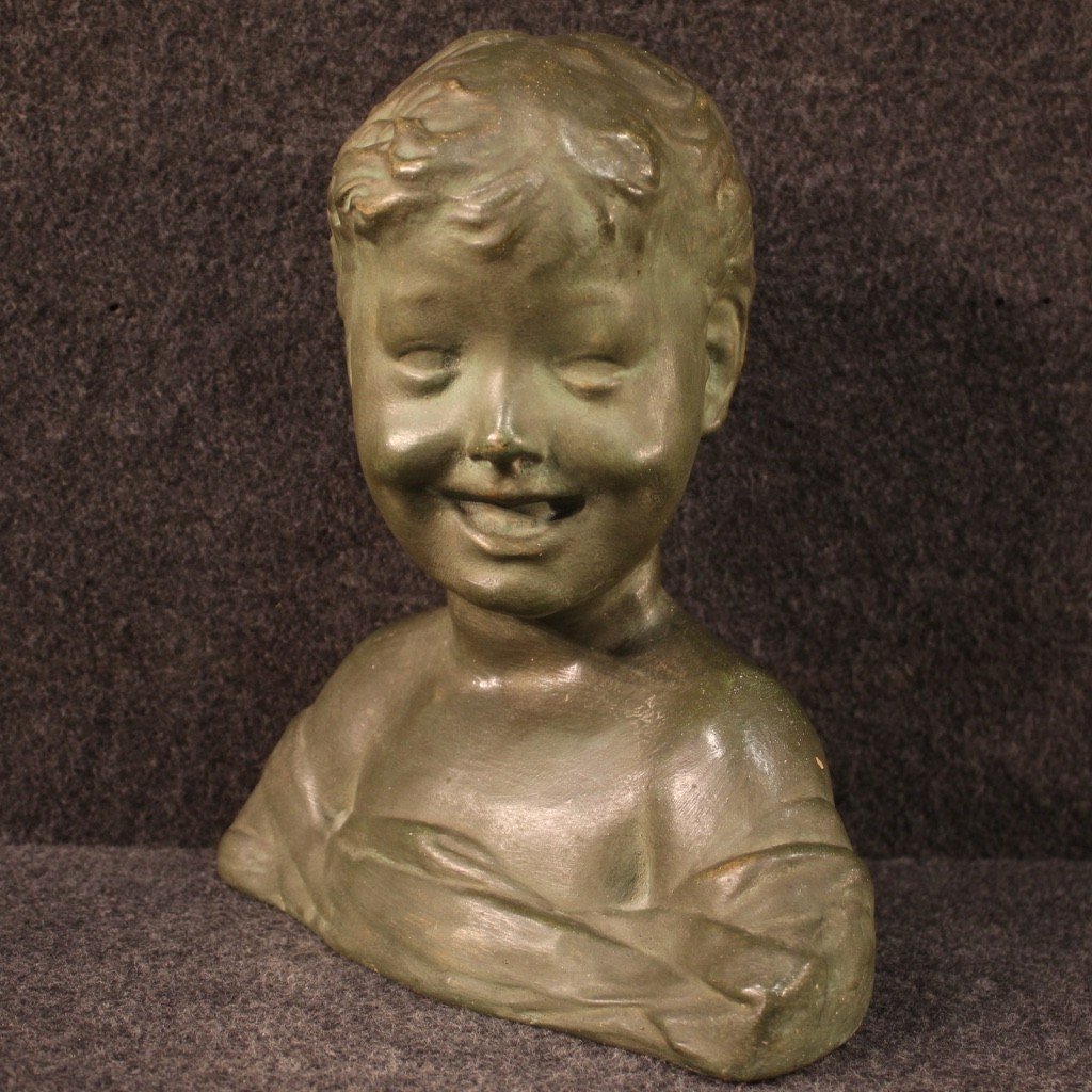 Scultura in terracotta dipinta tinta bronzo busto di bambino