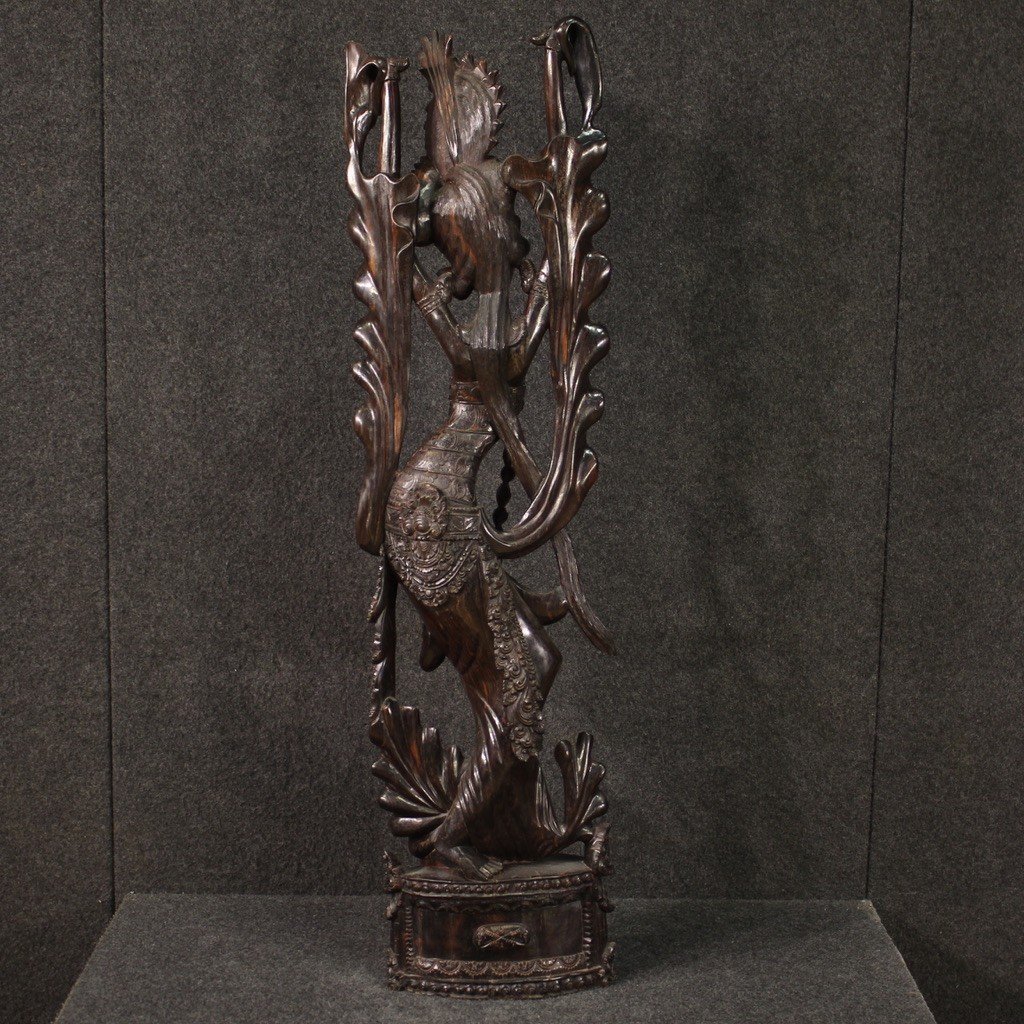 Scultura indonesiana Danzatrice del XX secolo-photo-1