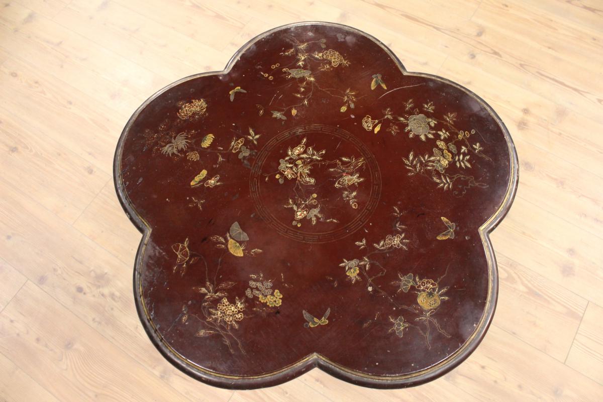 Tavolino francese in legno laccato e dorato del XX secolo-photo-1