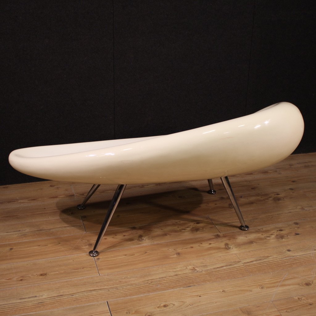 Divano design anni 70' in vetroresina e metallo cromato-photo-1