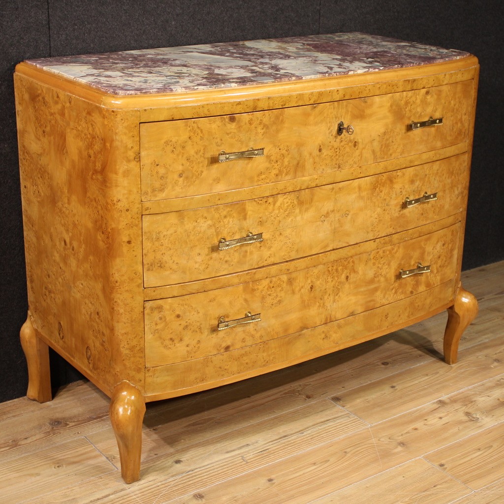 Comò in legno di betulla con piano in marmo del XX secolo