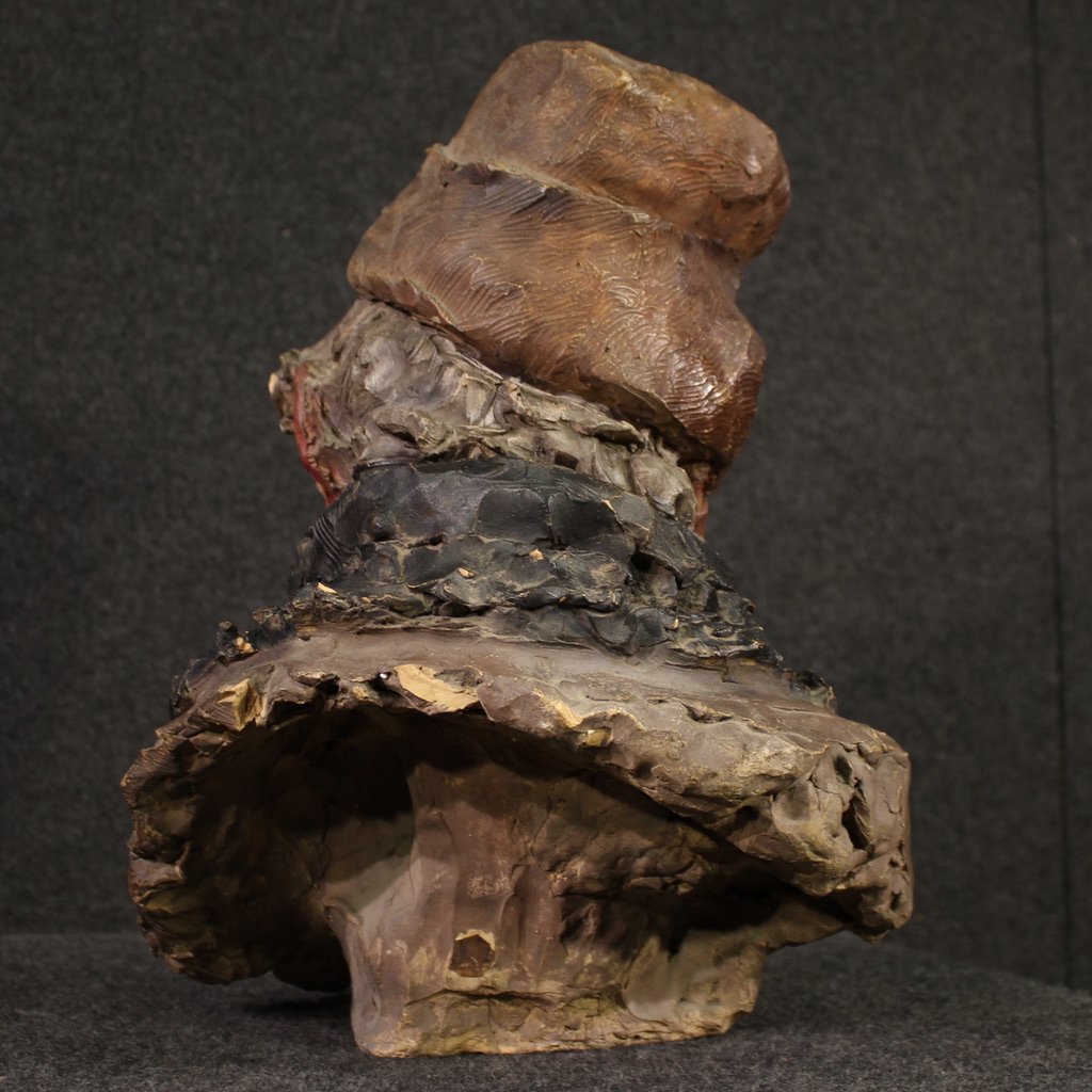 Scultura italiana in terracotta pescatore del XX secolo-photo-1