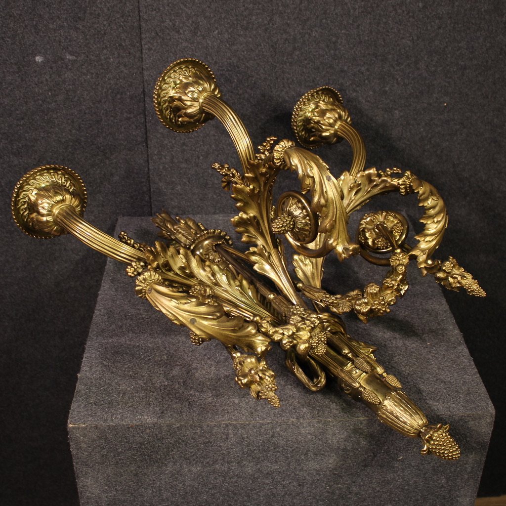 Coppia di applique francesi in bronzo dorato stile Luigi XVI-photo-1