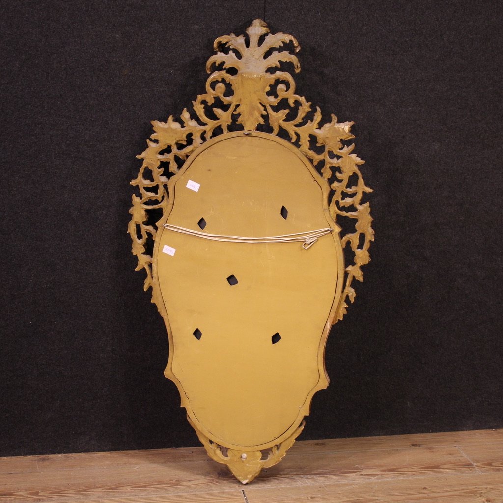Specchiera italiana dorata in stile Luigi XV del XX secolo-photo-7