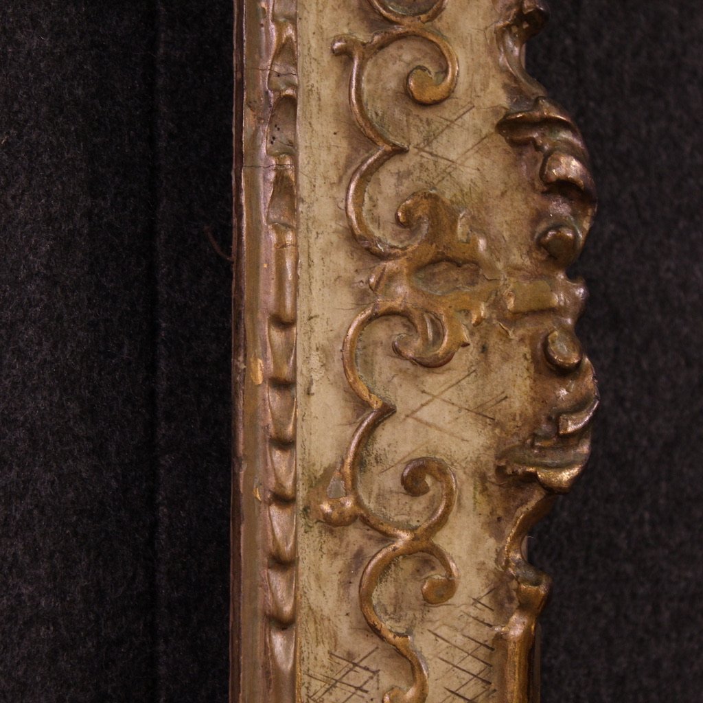Cornice italiana laccata e dorata del XX secolo-photo-3