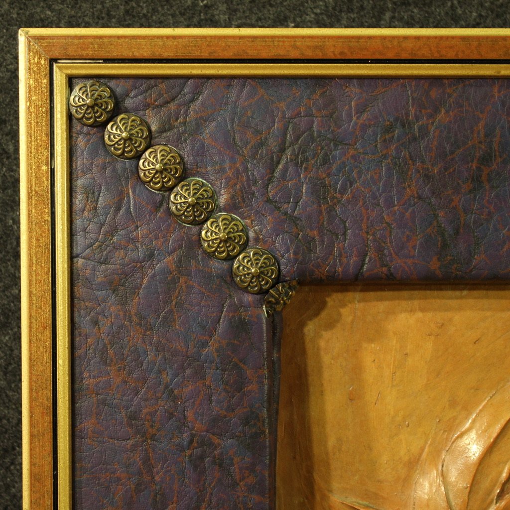 Bassorilievo francese in terracotta, Venere con Fauno del XX secolo-photo-5