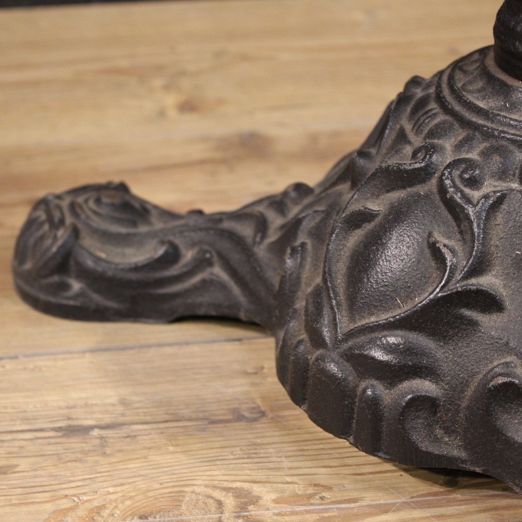 Tavolino francese da bistrot in ferro con piano in marmo del XX secolo-photo-2