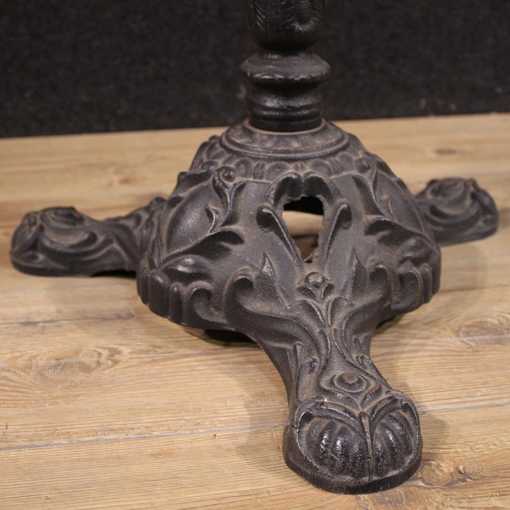 Tavolino francese da bistrot in ferro con piano in marmo del XX secolo-photo-8