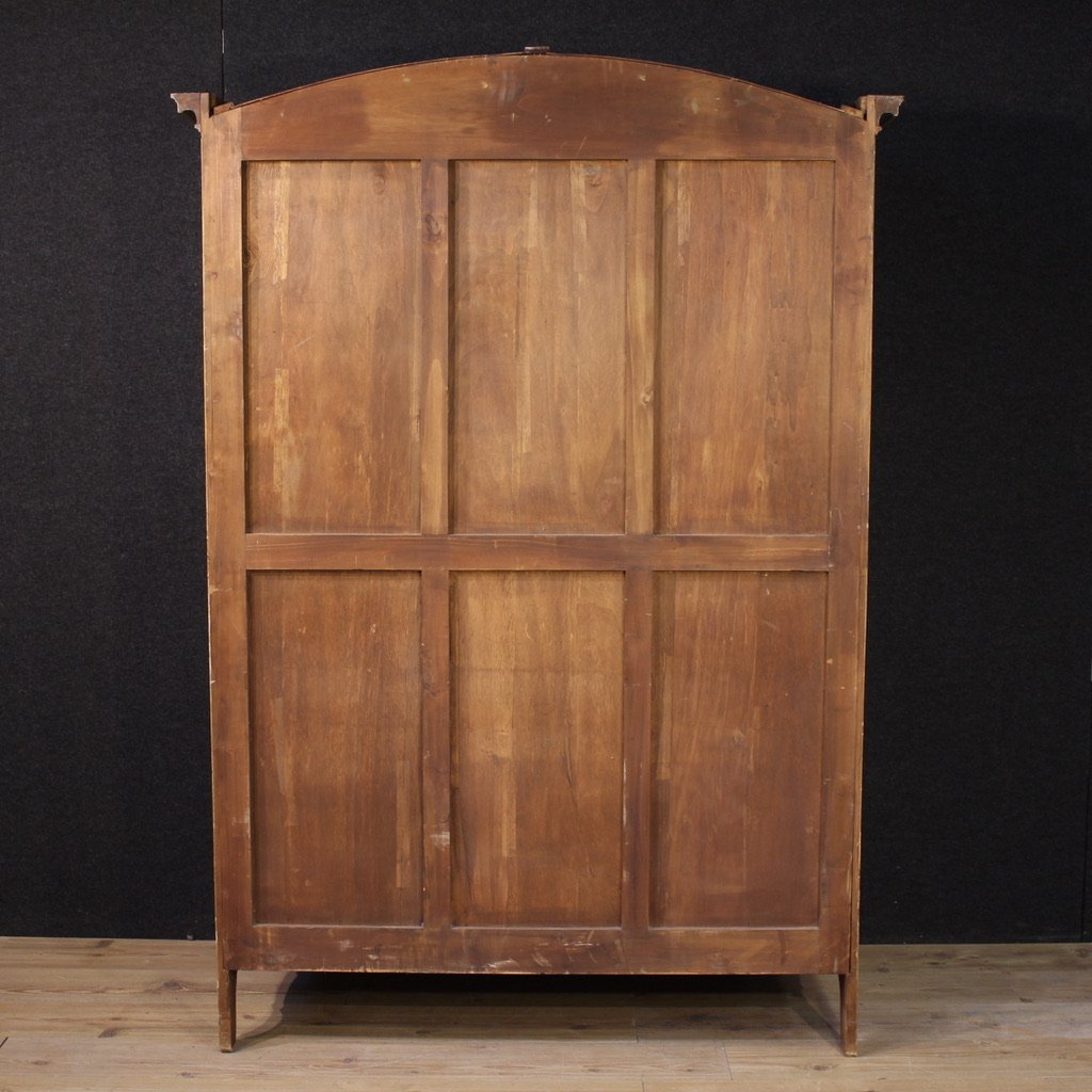 Piccolo armadio piemontese laccato, dorato e dipinto del XX secolo-photo-5