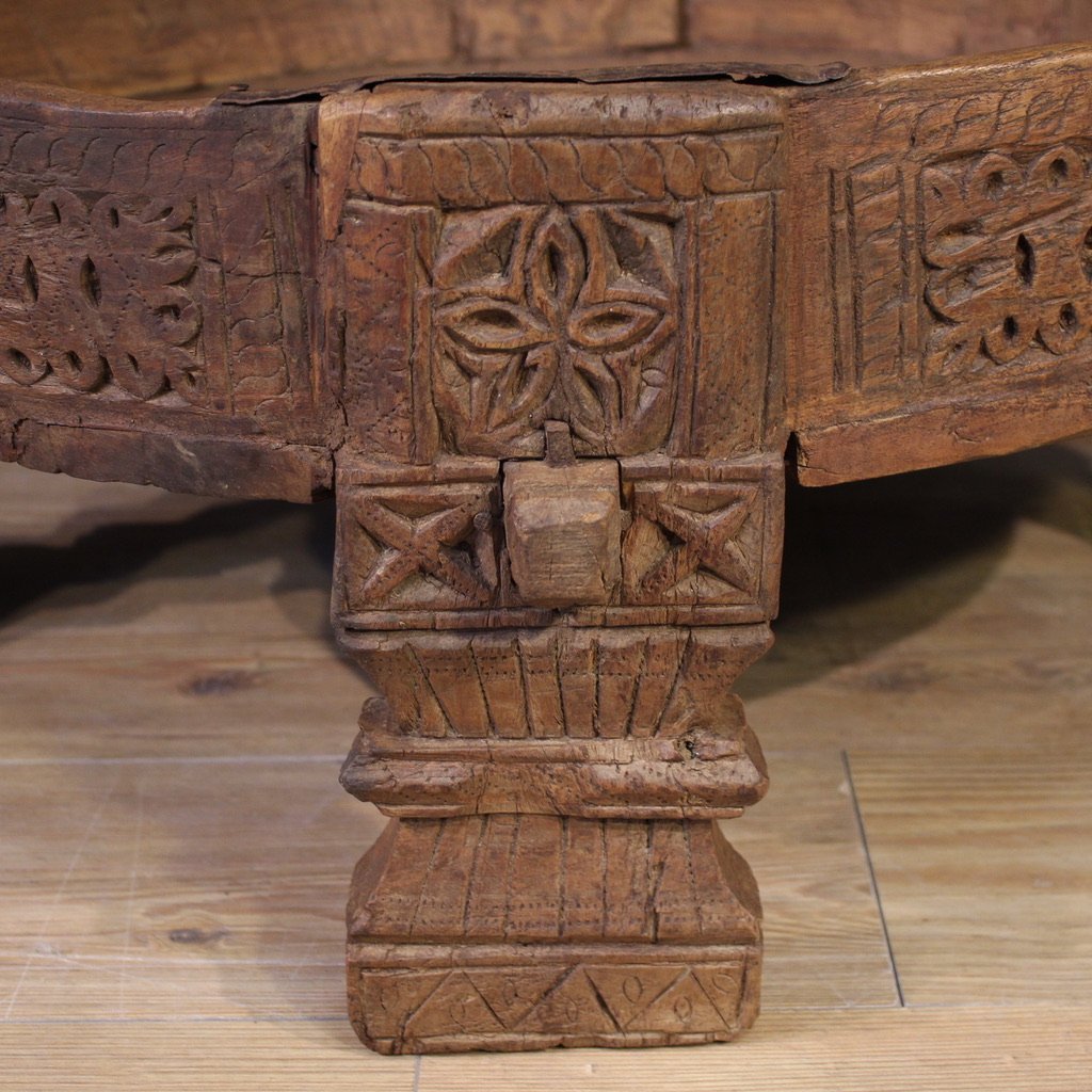 Tavolino indiano del XX secolo-photo-8