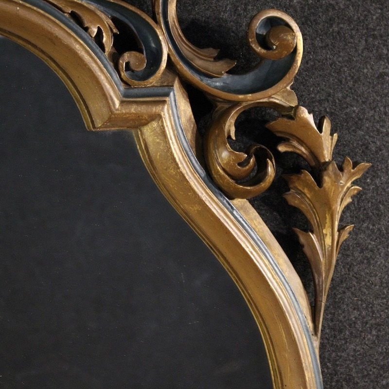 Specchiera italiana laccata e dorata in stile Luigi XV del XX secolo-photo-3