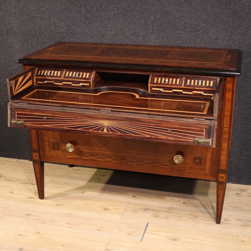 Comò italiano intarsiato in stile Luigi XVI del XX secolo-photo-4