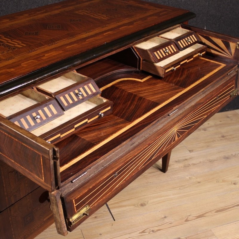 Comò italiano intarsiato in stile Luigi XVI del XX secolo-photo-2