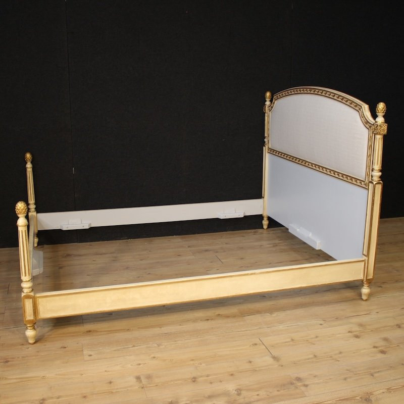 Letto matrimoniale laccato e dorato in stile Luigi XVI-photo-2