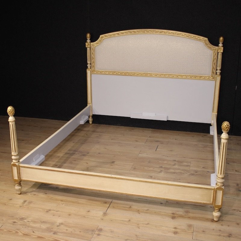 Letto matrimoniale laccato e dorato in stile Luigi XVI-photo-7