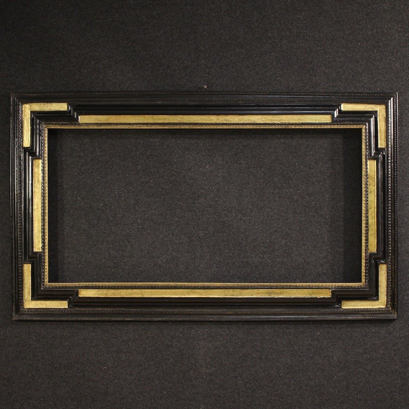 Cornice francese in legno dorato del XX secolo