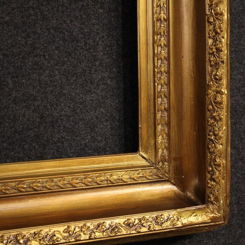 Cornice spagnola dorata del XX secolo-photo-2