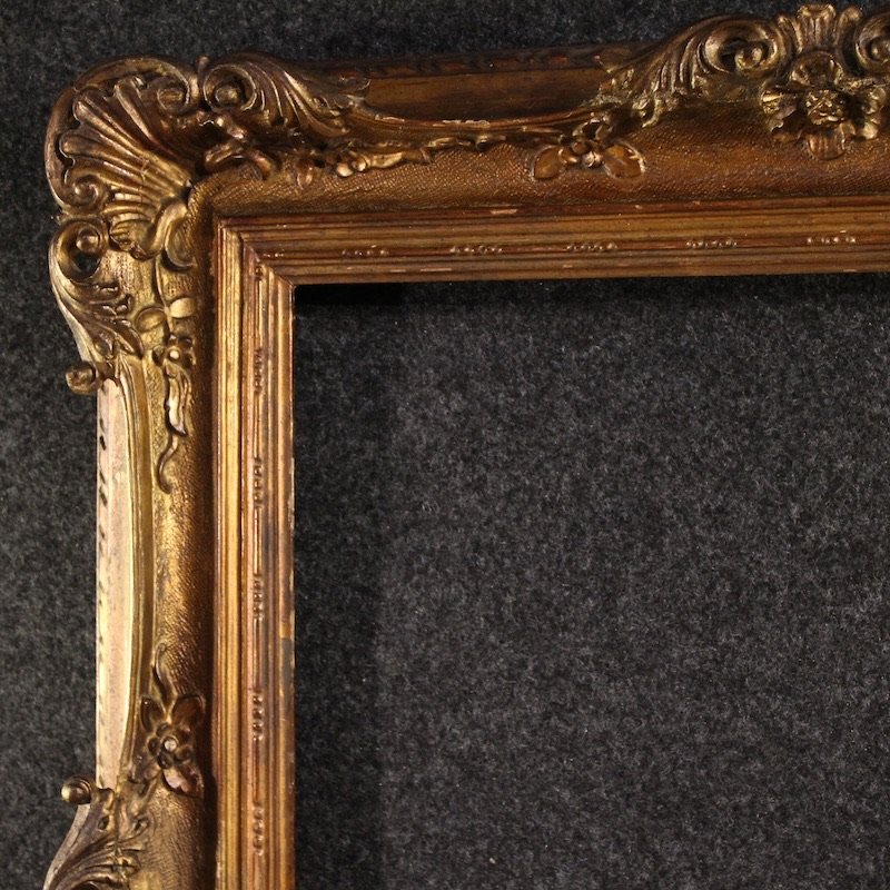 Cornice italiana scolpita e dorata del XX secolo-photo-3
