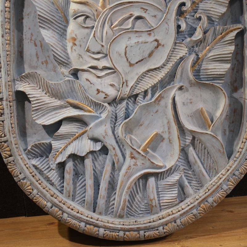 Scultura bassorilievo, volto stilizzato con fiori, XX secolo-photo-4