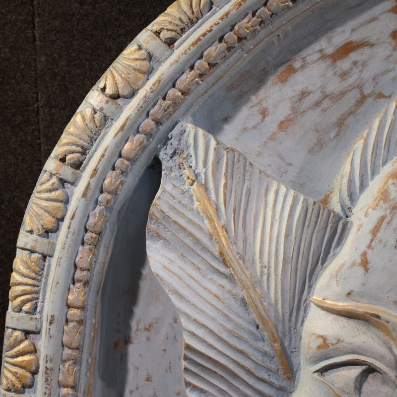 Scultura bassorilievo, volto stilizzato con fiori, XX secolo-photo-3