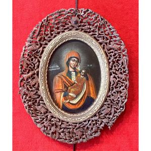 Russian Icon Of The Virgin Of Tenderness In A Carved Wooden Canton Frame, 19th Century