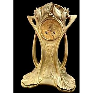 Important Art Nouveau Pendulum In Gilt Bronze 