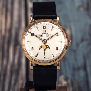 Omega Cosmic Triple Date Moon Phases 18k Yellow Gold -1947-