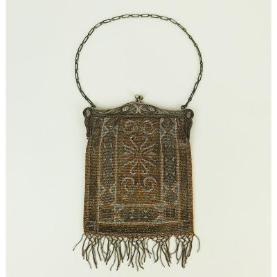 Small Pearl Hand Bag