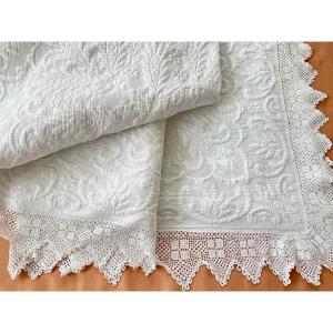 Provencal Blanket In White Pique, Beautiful Relief With Floral Motifs