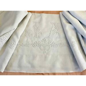 Large Sheet With Floral Garland On 1.32 M And Ja Monogram On Linen Canvas - Antique Linen