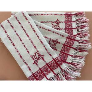 Set Of 3 Large Thick Damask Cotton Towels: Red Friezes And Bangs - Linge Ancien