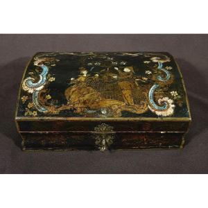Martin Varnished Wig Box