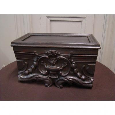 Wooden Box Popular Art. 19th Century